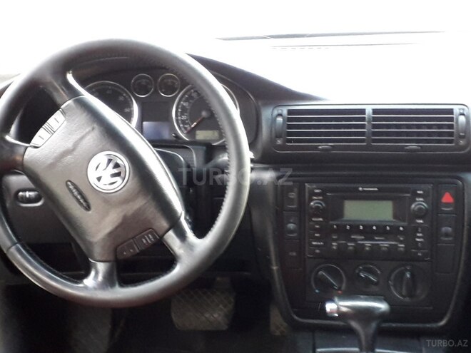 Volkswagen Passat 2003, 250,000 km - 1.8 l - Bakı