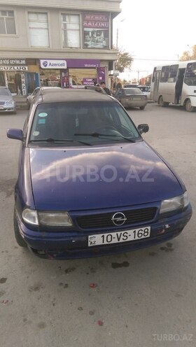Opel Astra 1995, 324,000 km - 2.0 l - Bakı