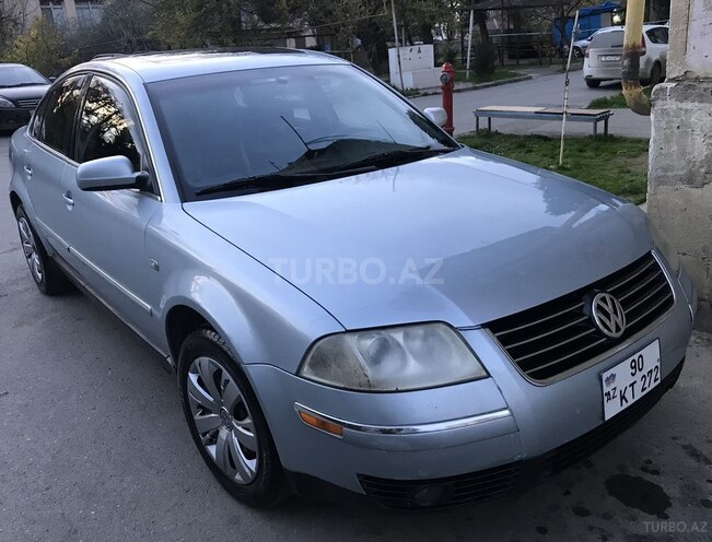 Volkswagen Passat 2001, 210,000 km - 2.8 л - Bakı