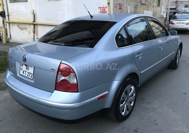 Volkswagen Passat 2001, 210,000 km - 2.8 л - Bakı