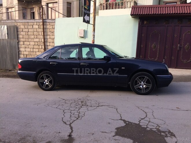 Mercedes E 230 1997, 265,606 km - 2.3 l - Bakı