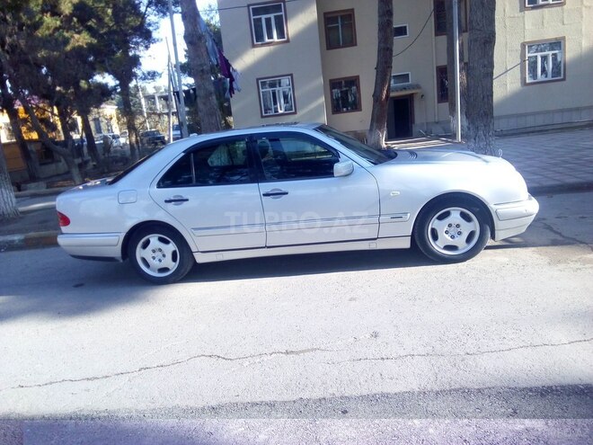 Mercedes E 300 1998, 300,000 km - 3.0 l - Şirvan