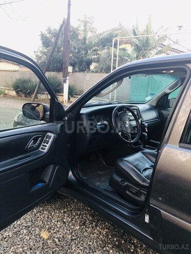 Mazda Tribute 2005, 218,000 km - 3.0 l - Xaçmaz