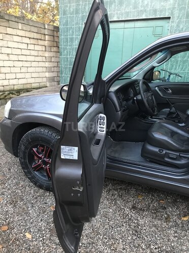 Mazda Tribute 2005, 218,000 km - 3.0 l - Xaçmaz