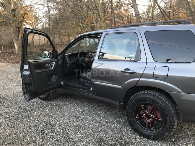 Mazda Tribute 2005, 218,000 km - 3.0 l - Xaçmaz