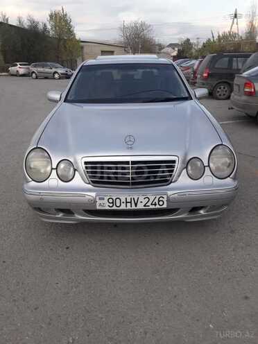 Mercedes E 320 2001, 459,000 km - 3.2 l - Bakı