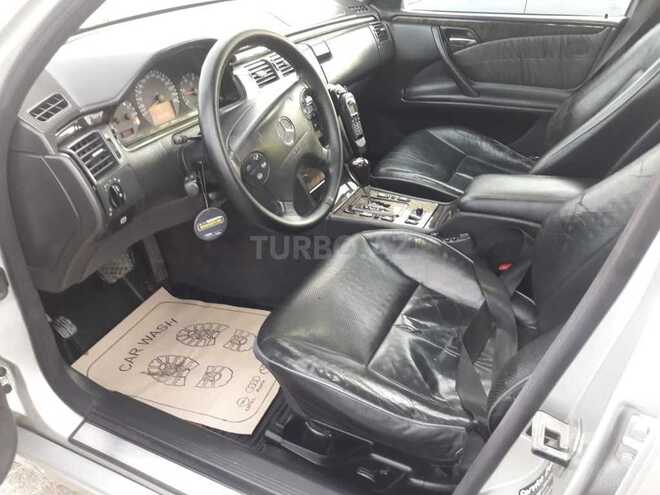 Mercedes E 320 2001, 459,000 km - 3.2 l - Bakı