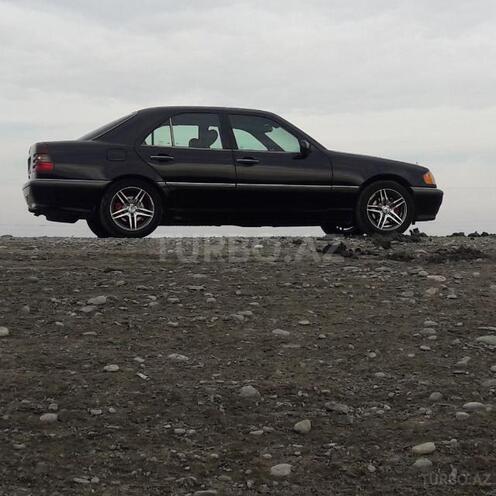 Mercedes C 280 1999, 193,000 km - 2.8 l - Bakı
