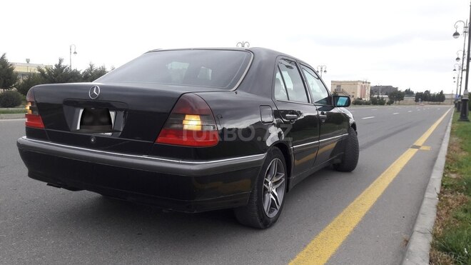 Mercedes C 280 1999, 193,000 km - 2.8 l - Bakı