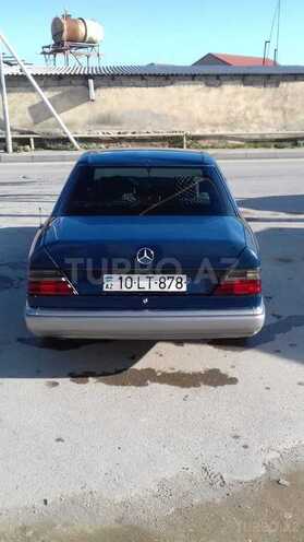 Mercedes E 250 1990, 452,689 km - 2.5 l - Bakı