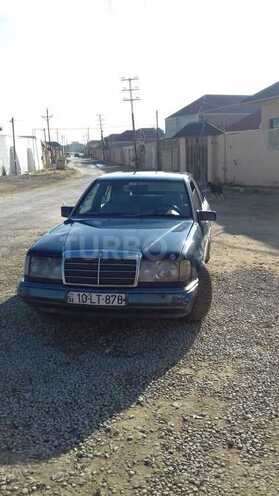 Mercedes E 250 1990, 452,689 km - 2.5 l - Bakı