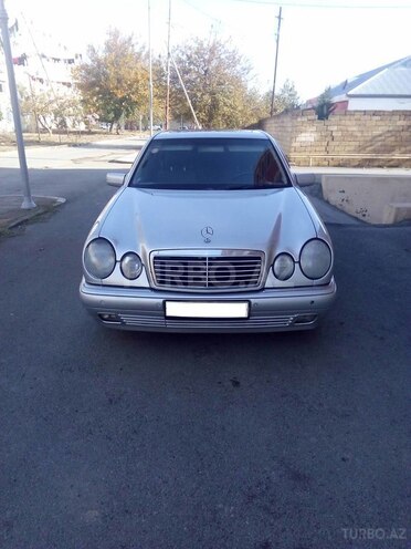 Mercedes E 300 1998, 300,000 km - 3.0 l - Şirvan