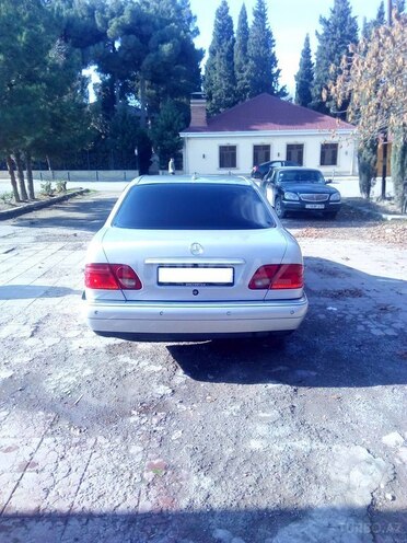 Mercedes E 300 1998, 300,000 km - 3.0 l - Şirvan