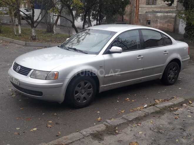 Volkswagen Passat 2000, 160,000 km - 2.0 л - Sumqayıt