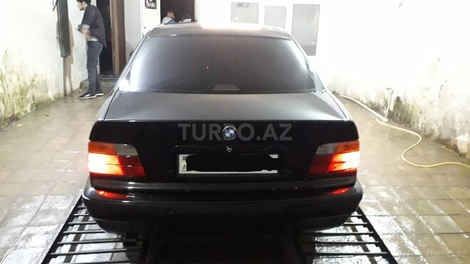 BMW 320 1997, 235,086 km - 2.0 l - Bakı