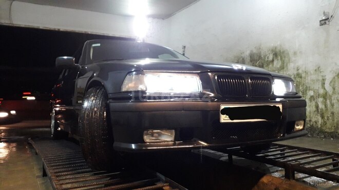 BMW 320 1997, 235,086 km - 2.0 l - Bakı