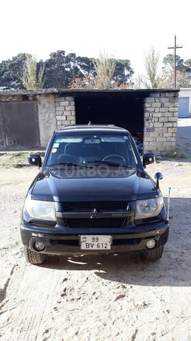 Mitsubishi Pajero io 2001, 310,000 km - 1.8 l - Sumqayıt