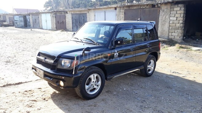 Mitsubishi Pajero io 2001, 310,000 km - 1.8 l - Sumqayıt