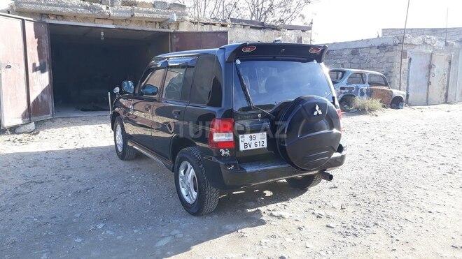 Mitsubishi Pajero io 2001, 310,000 km - 1.8 l - Sumqayıt