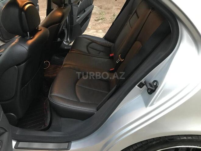 Mercedes E 280 2006, 281,000 km - 2.8 l - Sumqayıt