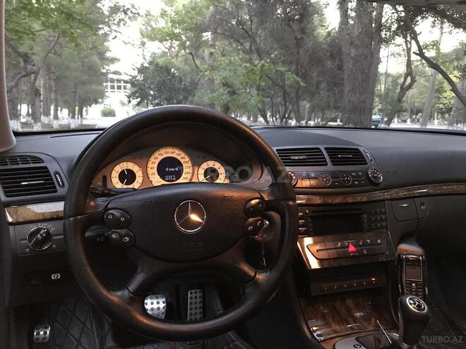 Mercedes E 280 2006, 281,000 km - 2.8 l - Sumqayıt