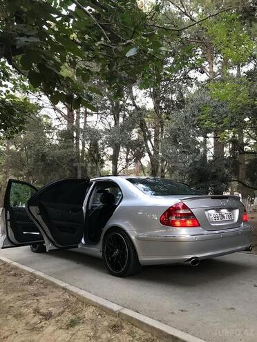 Mercedes E 280 2006, 281,000 km - 2.8 l - Sumqayıt