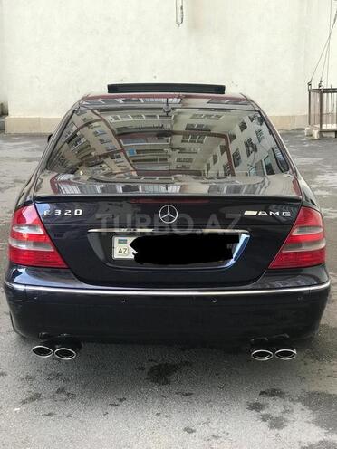 Mercedes E 320 2002, 245,000 km - 3.2 l - Bakı
