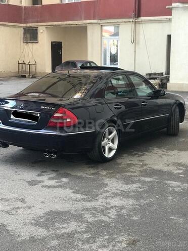 Mercedes E 320 2002, 245,000 km - 3.2 l - Bakı