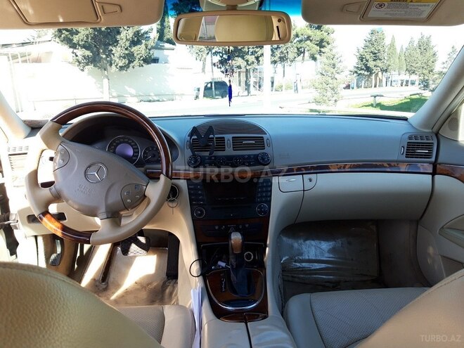 Mercedes E 240 2004, 216,000 km - 2.6 l - Bakı