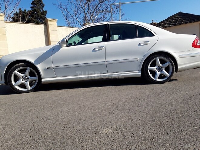 Mercedes E 240 2004, 216,000 km - 2.6 l - Bakı
