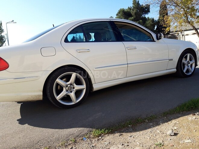 Mercedes E 240 2004, 216,000 km - 2.6 l - Bakı