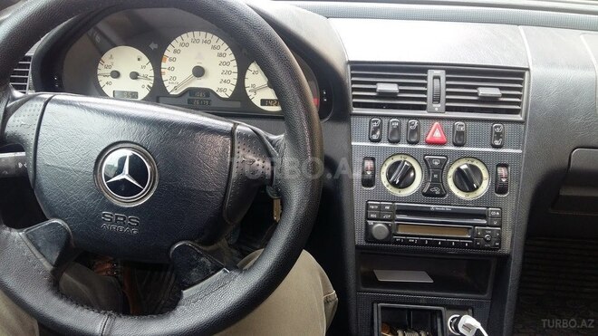Mercedes C 240 1997, 270,000 km - 2.4 l - Bakı