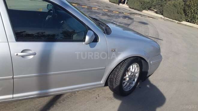 Volkswagen Golf 2002, 30,000 km - 1.8 l - Bakı