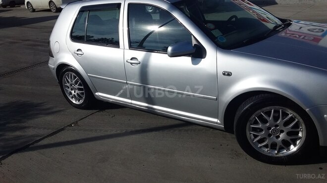 Volkswagen Golf 2002, 30,000 km - 1.8 l - Bakı