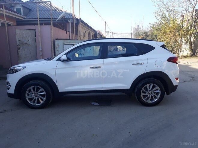 Hyundai Tucson 2015, 11,960 km - 2.0 l - Bakı