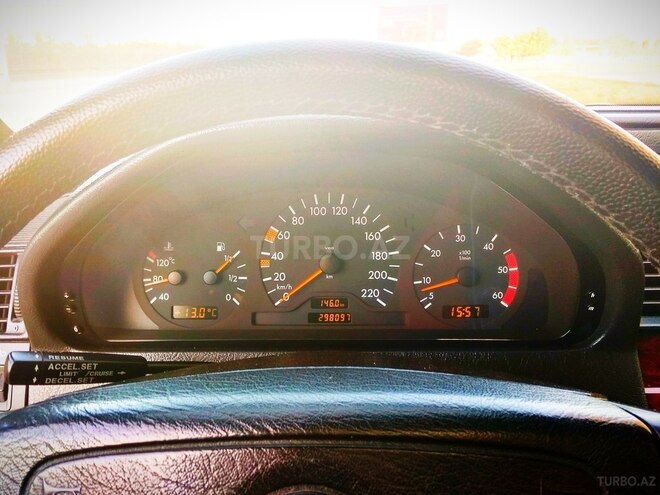Mercedes C 220 1999, 298,000 km - 2.2 l - Bakı