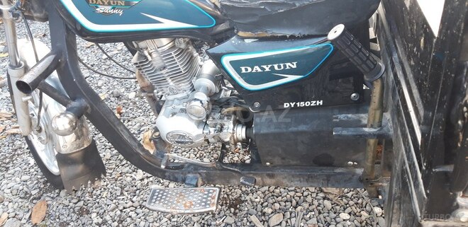 Yamaha Crux 2017, 30,000 km - 0.2 l - Qax
