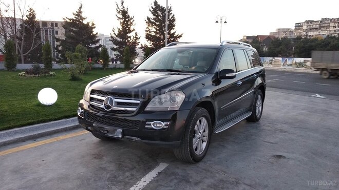 Mercedes GL 500 2007, 335,000 km - 5.5 l - Bakı