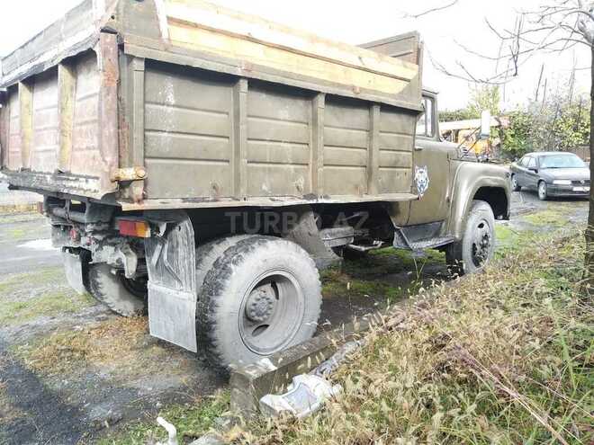 ZIL 130 1976, 132,654 km - 8.0 l - Zaqatala
