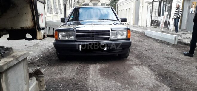 Mercedes 190 1990, 287,000 km - 1.8 л - Bakı
