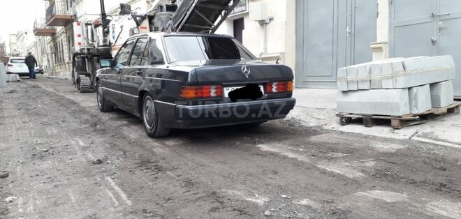 Mercedes 190 1990, 287,000 km - 1.8 л - Bakı