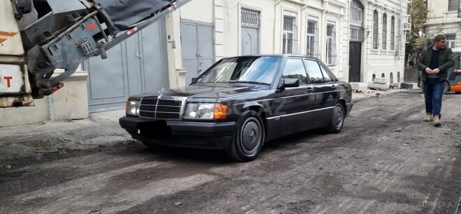 Mercedes 190 1990, 287,000 km - 1.8 л - Bakı
