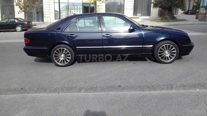 Mercedes E 240 2000, 285,000 km - 2.4 l - Bakı