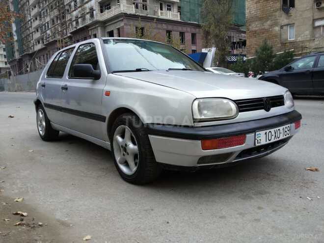 Volkswagen Golf 1994, 200,000 km - 2.0 l - Bakı