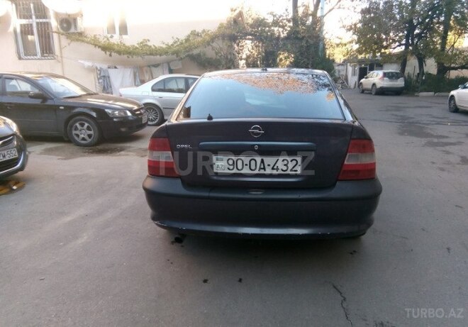 Opel Vectra 1996, 303,000 km - 2.0 l - Bakı