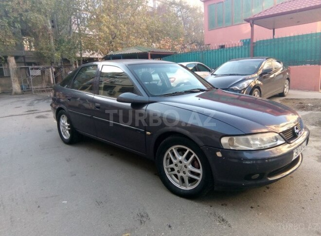 Opel Vectra 1996, 303,000 km - 2.0 l - Bakı