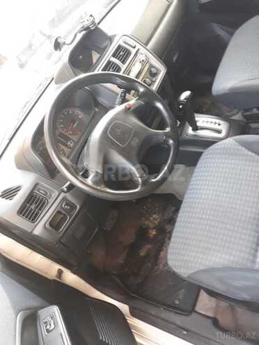 Mitsubishi Pajero io 1999, 230,000 km - 1.8 l - Bakı