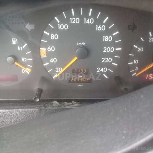 Mercedes C 180 1995, 206,000 km - 1.8 l - Bakı