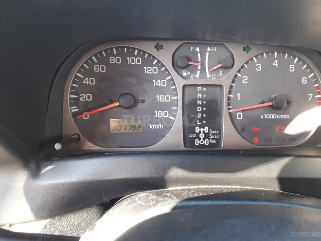 Mitsubishi Pajero io 1999, 300,000 km - 1.8 l - Xırdalan