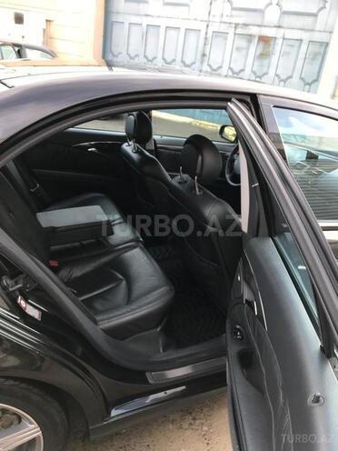 Mercedes E 240 2002, 215,852 km - 2.6 л - Bakı